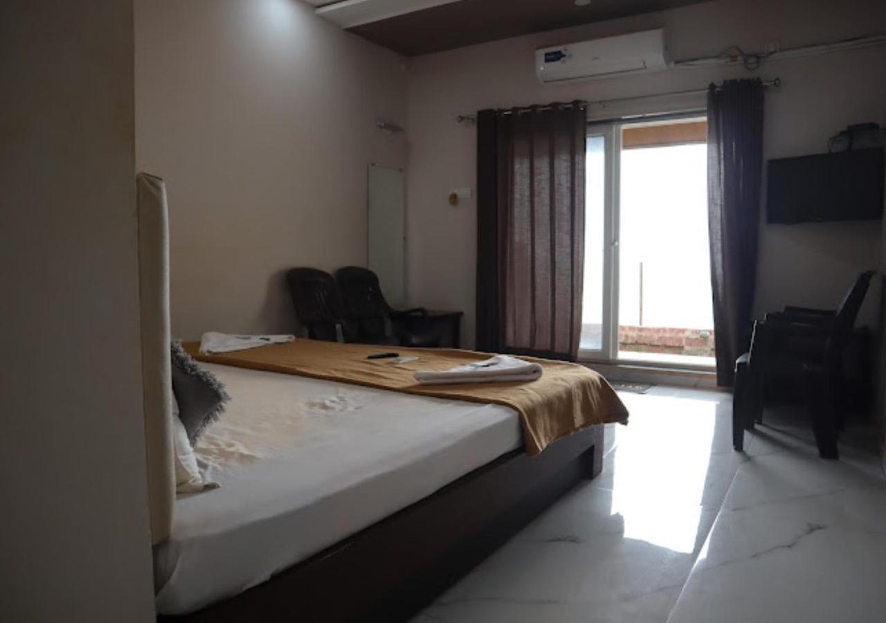 Sea King Beach Resort Ganpatipule Εξωτερικό φωτογραφία